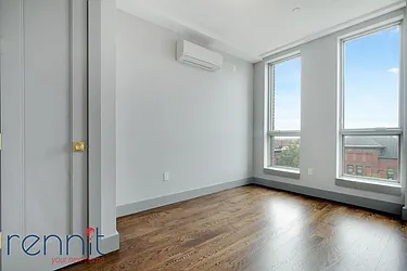 Rented by Rennit Inc.