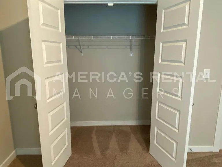 115 Avalon Way — Photo 18