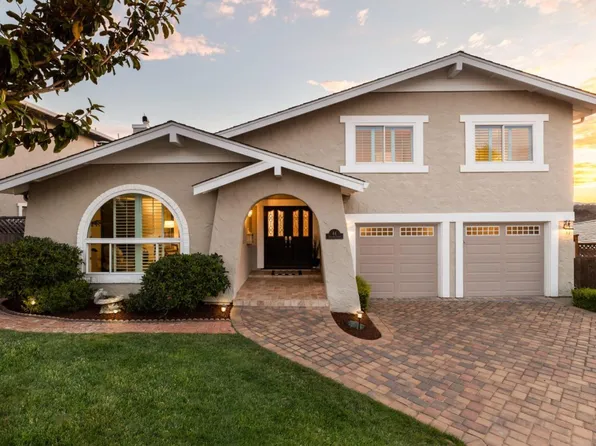 44 Sequoia Ct, San Carlos, CA 94070
