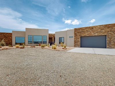 10 Spider Rock Rd, Placitas, NM, 87043