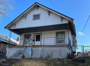 724 Pine St, Hannibal, MO 63401