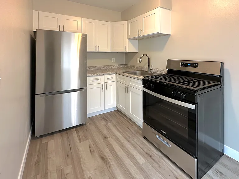 11812 Carrington Ave #2 — Photo 2