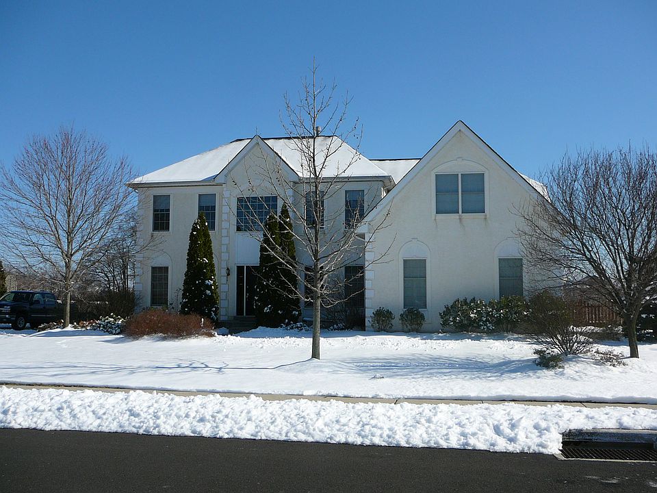 2nd image of 5035 Redfield Rd