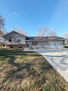 1012 N Mae St, Storm Lake, IA, 50588