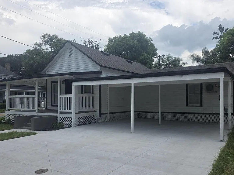 802 N Wheeler St — Photo 3