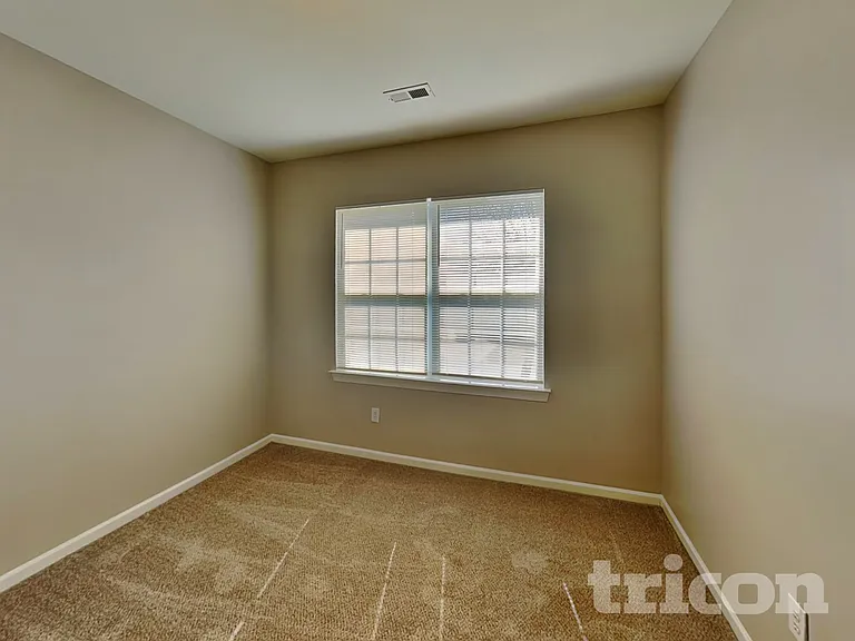 5801 Crimson Oak Ct — Photo 13