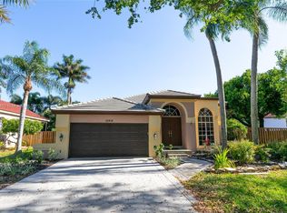 10418 Brasilia St, Cooper City, FL 33026