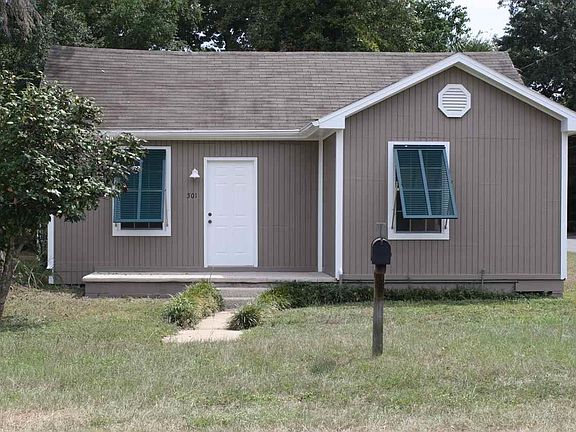 2nd image of 501 Chipley Ave