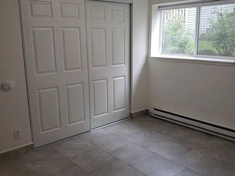 2322 Hoyt Ave #1 — Photo 9