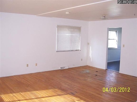 5th image of 1822 Cromwell Dr