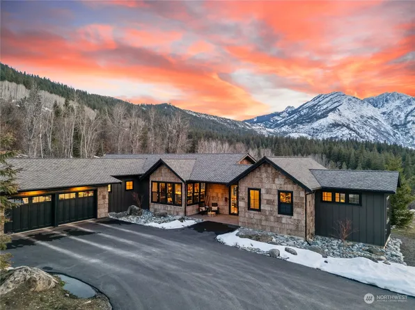 154 Coopers Hawk Lane, Leavenworth, WA 98826
