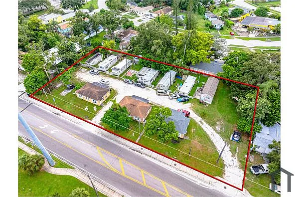 Photo 2 of 8 - 5680 28th St N #D3 - Saint Petersburg, FL Building Photo - 5680 28th St N #D3