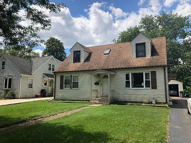 38 N Ardmore Ave photo 1