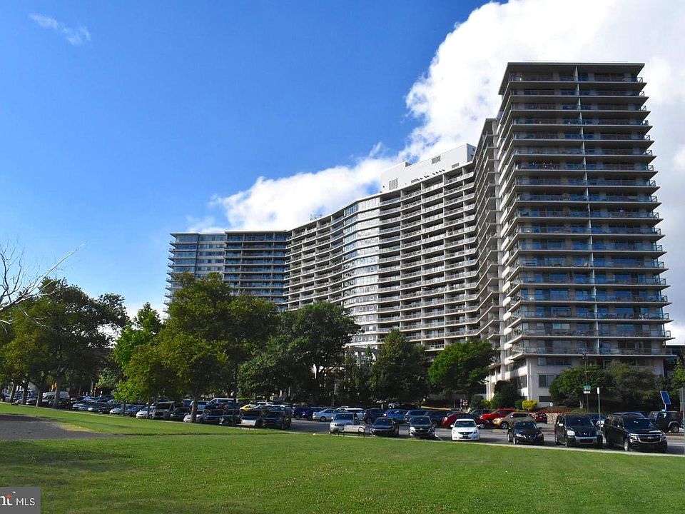 1st image of 2401 Pennsylvania Ave APT 19A10