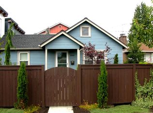 9049 17th Ave SW, Seattle, WA 98106