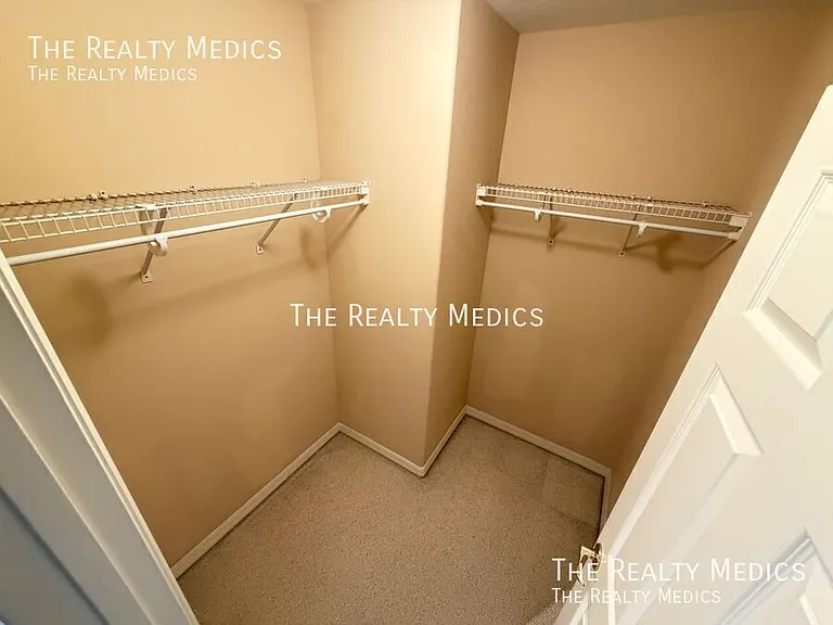 1565 The Oaks Blvd — Photo 42