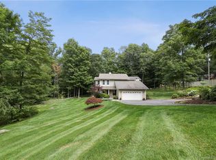 445 Branchville Rd, Ridgefield, CT 06877