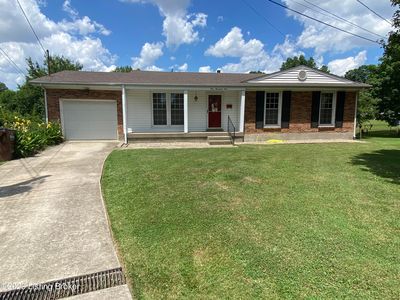 1001 Springview Dr, Louisville, KY, 40219