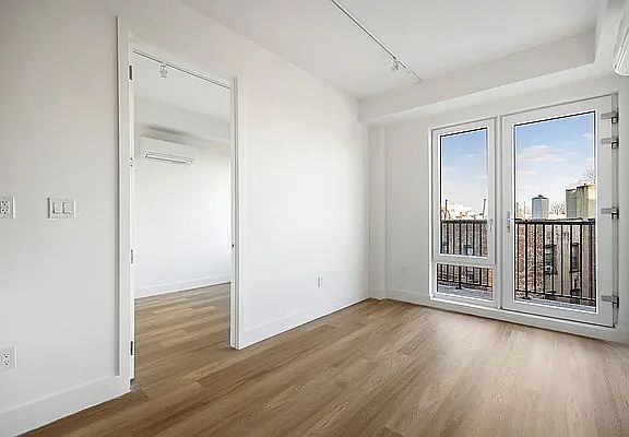 5th image of 1457 Flatbush Ave #419