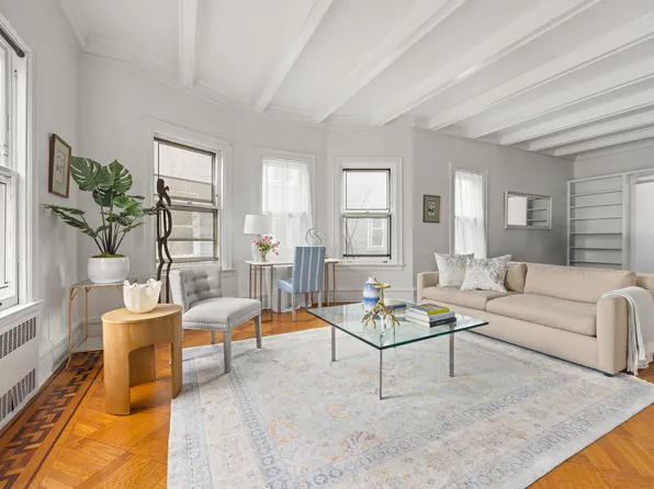 447 East 17th Street image 1 of 10