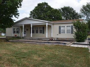 1000 E Oak St, Columbus, KS 66725