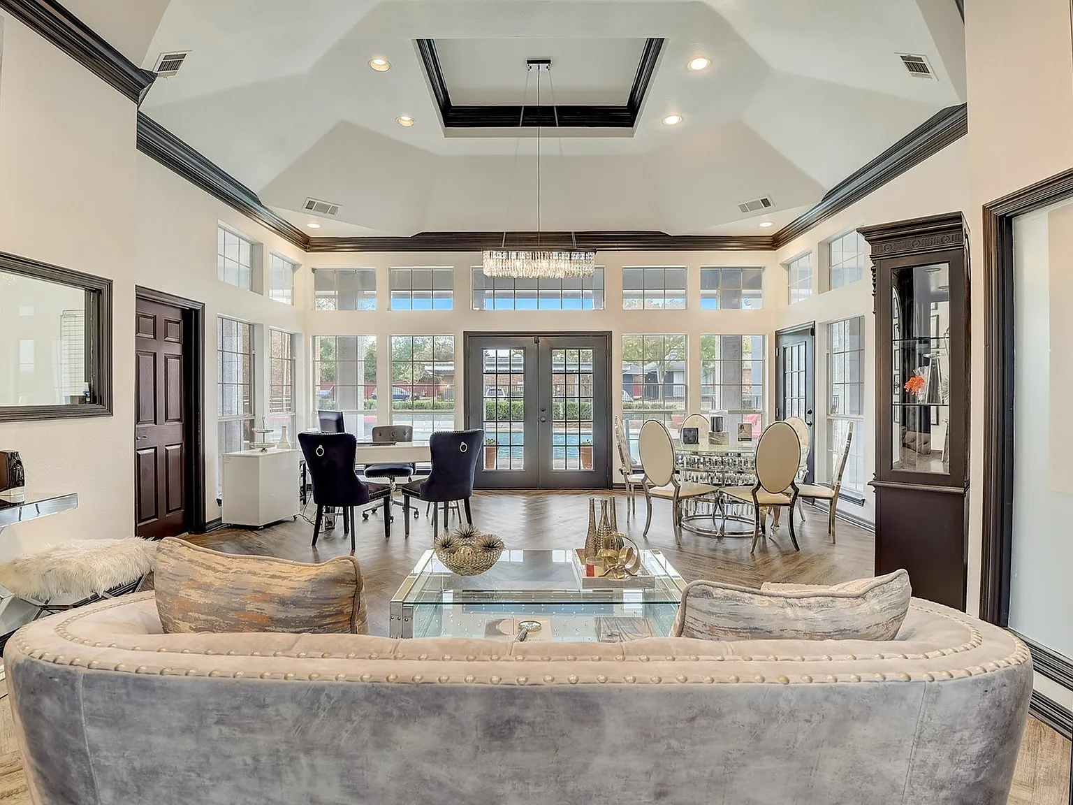 Coronado Villas — Photo 3