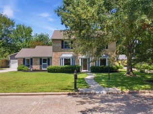 626 Magic Oaks Dr, Spring, TX 77388