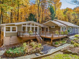 149 Maple Rd, Acme, PA 15610