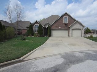 4557 S Stoney Ct, Springfield, MO 65810