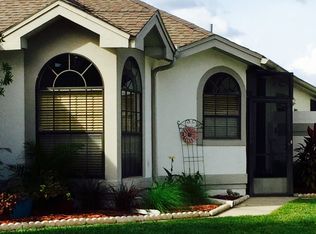 5763 Parkview Lake Dr, Orlando, FL 32821