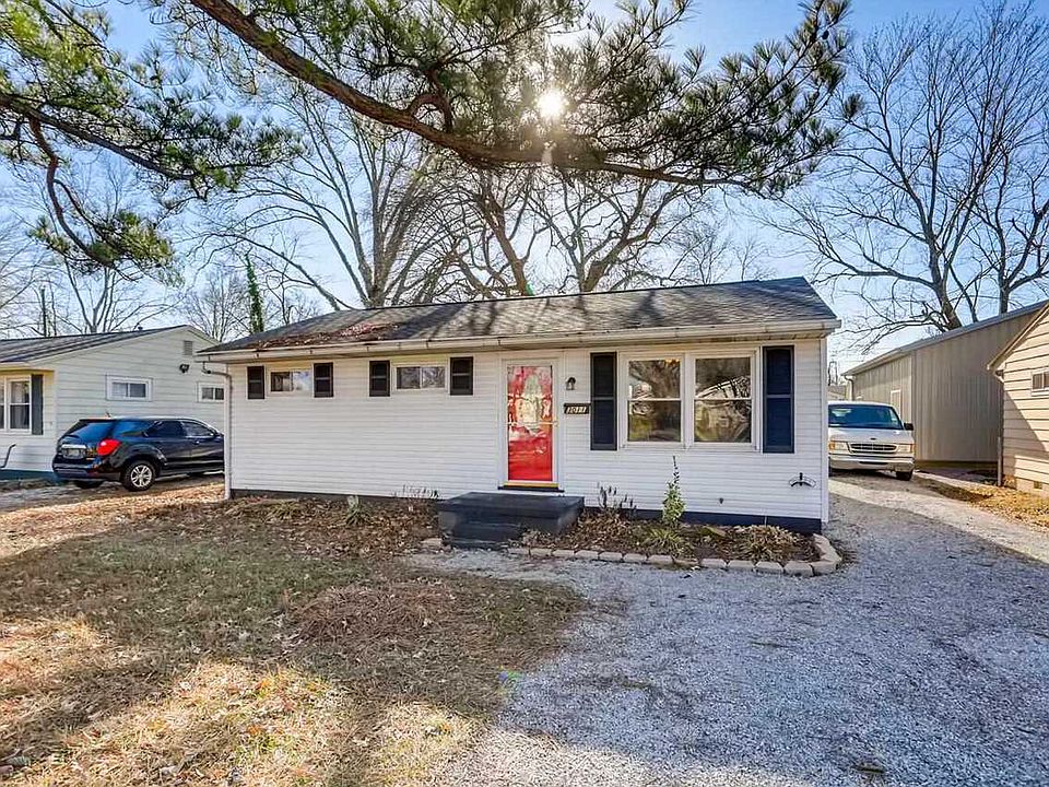 1st image of 3011 Southeast Blvd
