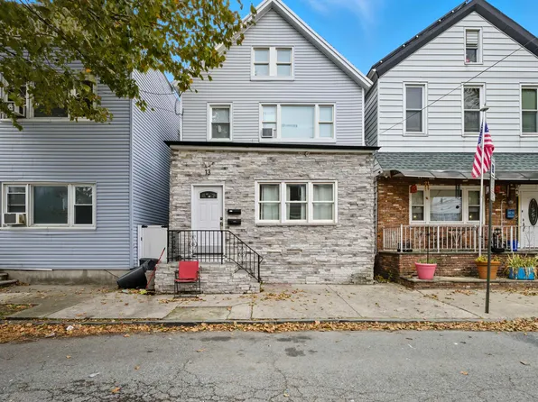 13 Meadow image 10 of 21