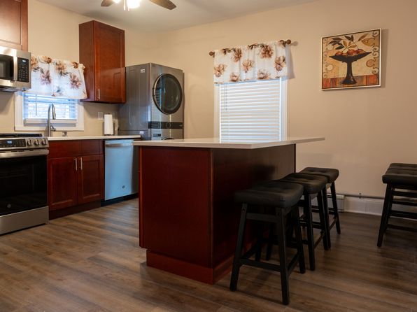 723-25 Carlton Ave UNIT 2