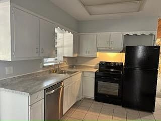 2nd image of 14035 W River Rd