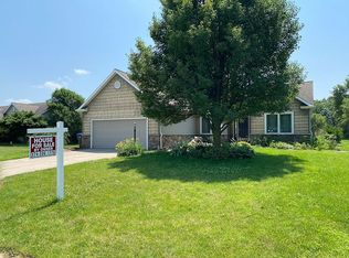 30956 Refuge Dr, Osceola, IN 46561