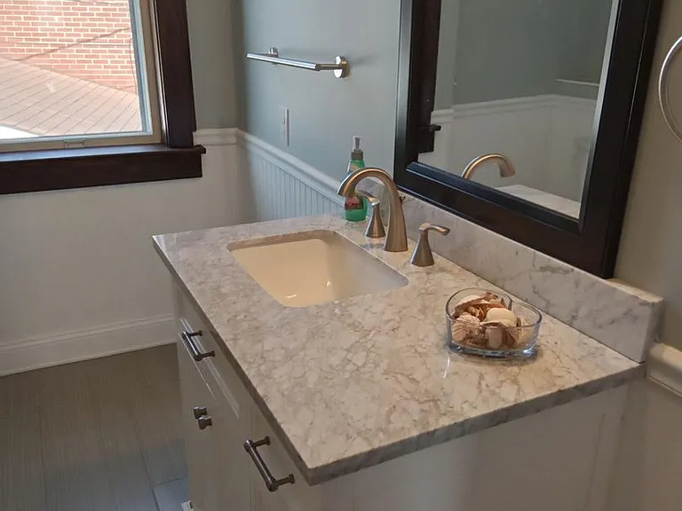 824 Rivermont Ave — Photo 1