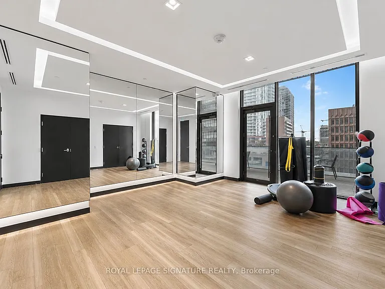 8 Eglinton Ave E #3608 — Photo 30