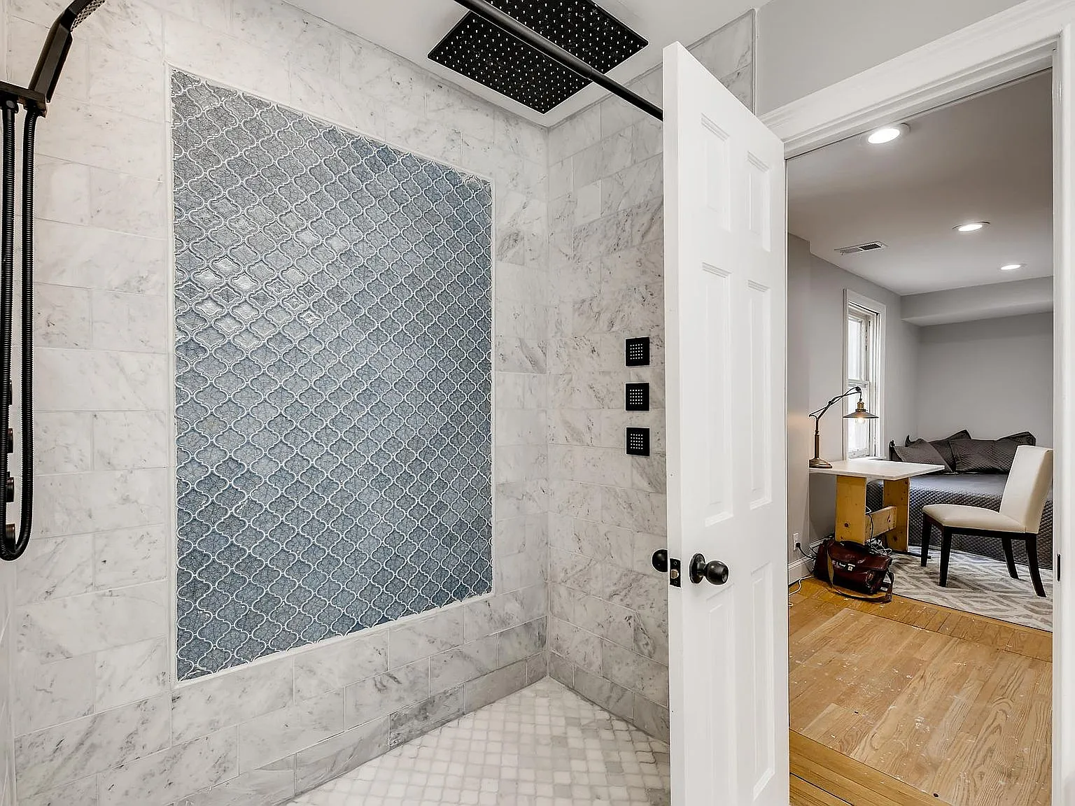 1 bed, 4.5 bath, 4800 sqft, $4,100 — Photo 3