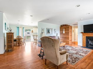 100 Fall Ridge Dr, Stuarts Draft, VA 24477