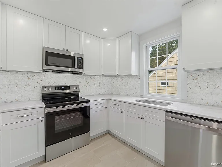 6 North St #2 — Photo 13