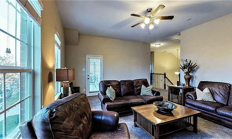 2nd image of 13608 Palo Lake Ln