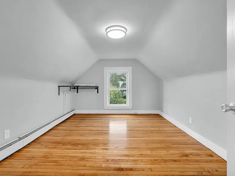 2 Kemp St #2 — Photo 11
