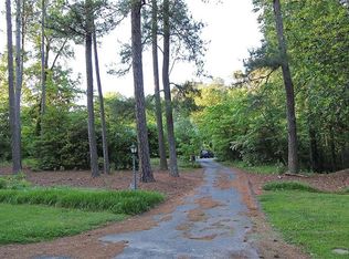 6285 Riverside Dr, Sandy Springs, GA 30328