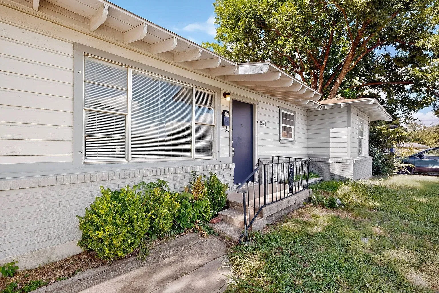 3 bed, 1000 sqft, $1,695 — Photo 4