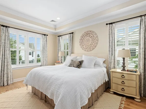 171 Stayner Dr #171, Hingham, MA 02043