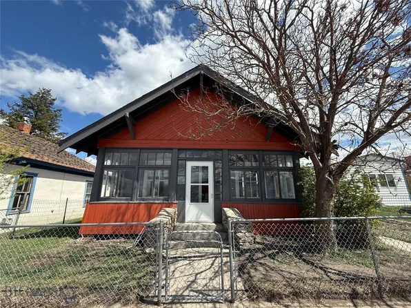 215 2nd St, Deer Lodge, MT 59722