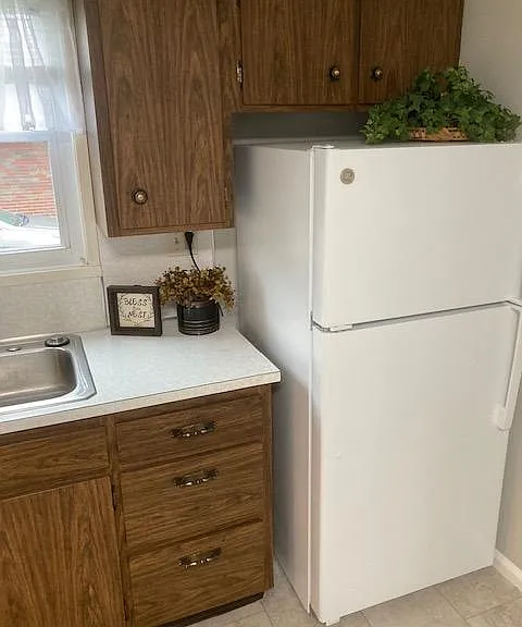 109 Winfield Dr — Photo 6