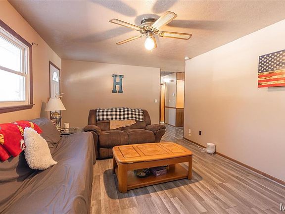 5th image of 28 Kirthwood Dr