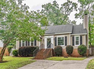 109 Coventry Ct, Lexington, SC 29072
