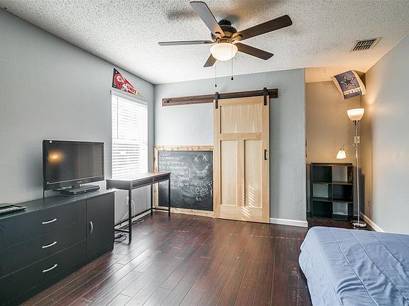 3rd image of 2707 Sutters Mill Way